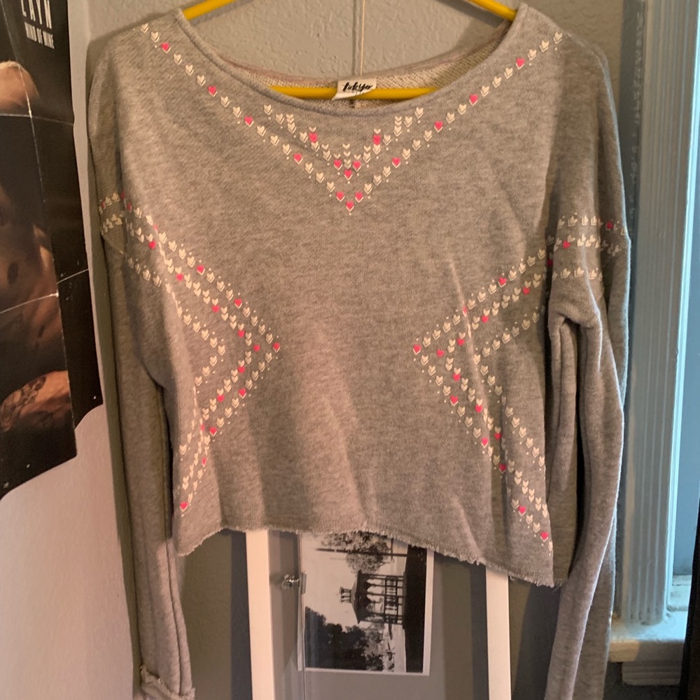 Grey sweater crop top
